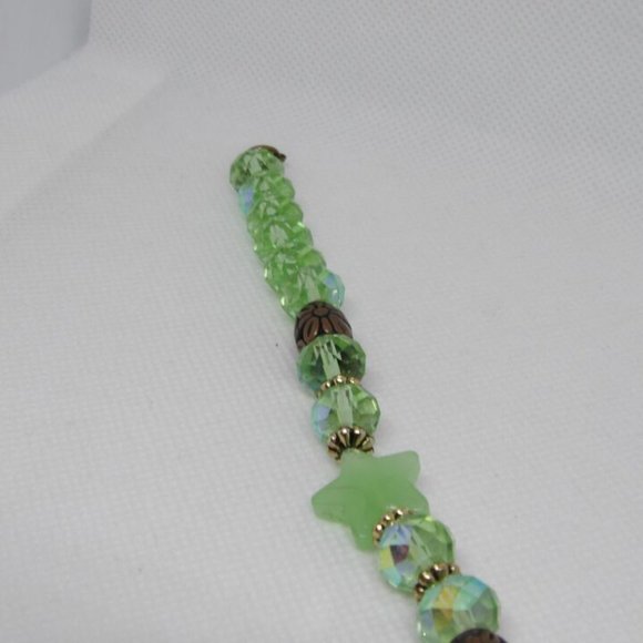 Handmade Elegant Green Glass Beads Bracelet and Charm with Vintage Metal Look 8" - Picture 9 of 10